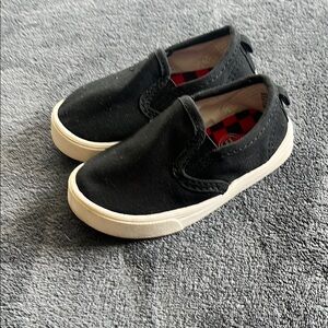 Wonder Nation Black and White Slip On Sneakers